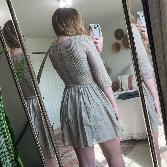 Free People Dress Lightweight Sheer Lace In Mid-section - Picture 4 of 4